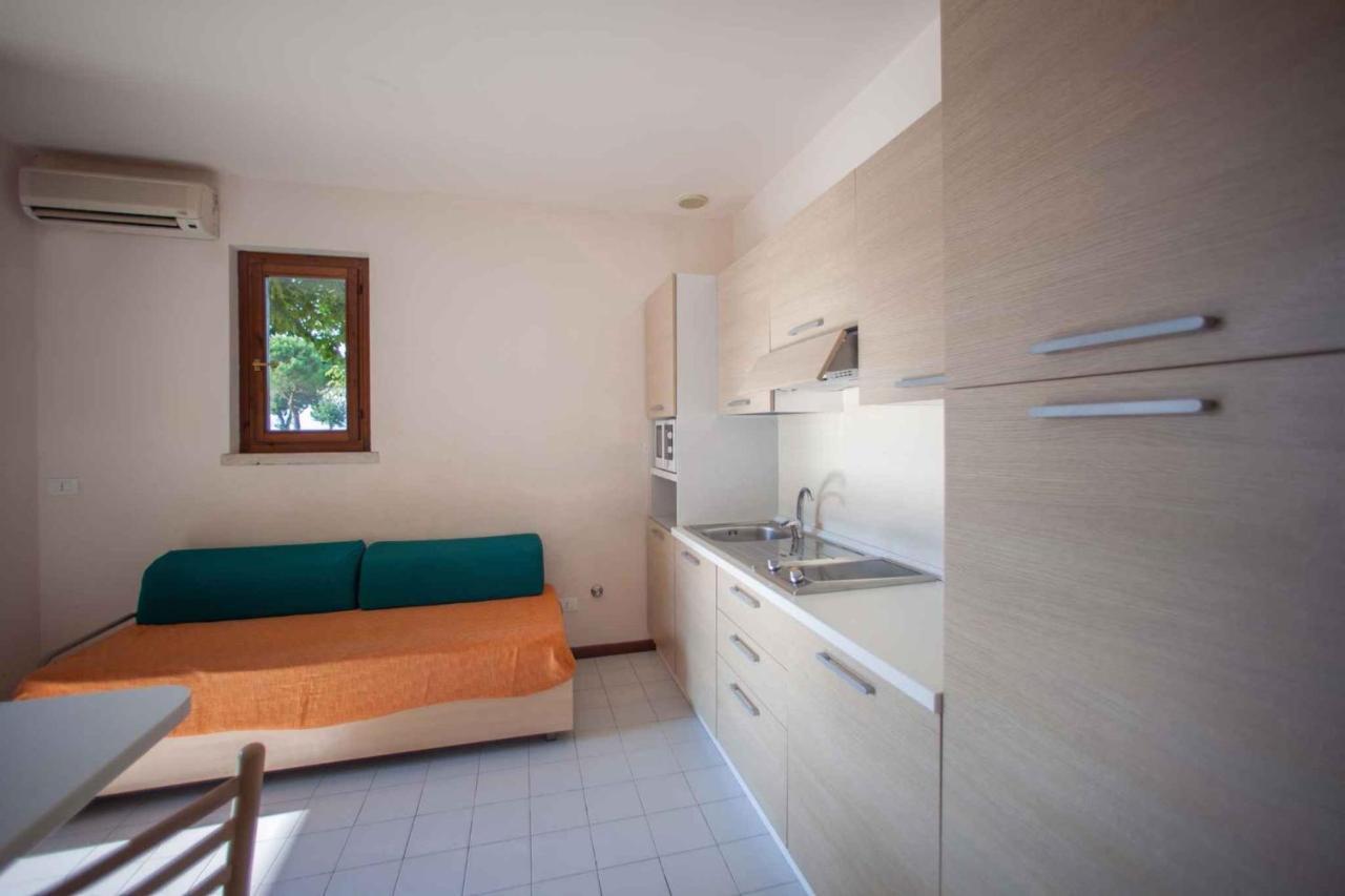 Holiday Homes In Sirmione/Gardasee 22174 Екстериор снимка