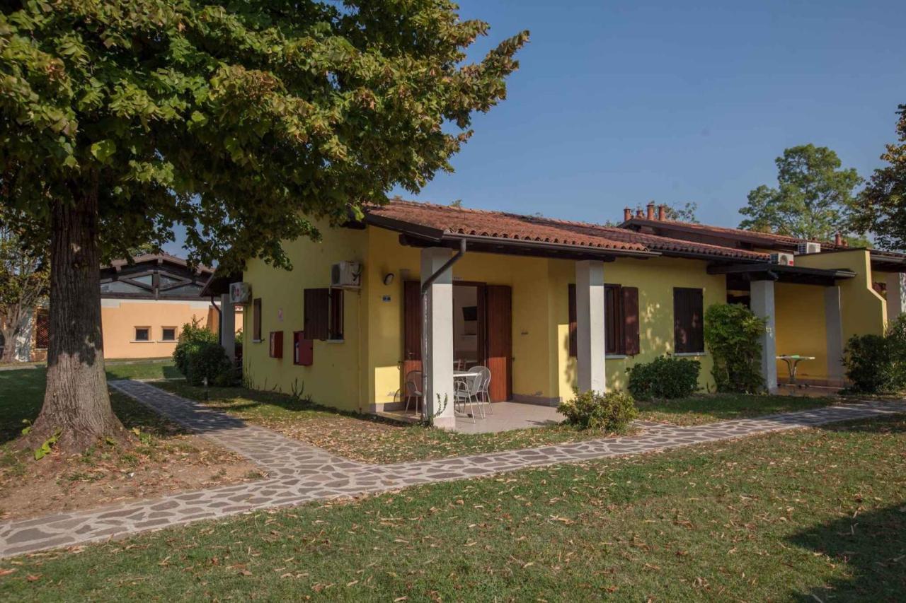 Holiday Homes In Sirmione/Gardasee 22174 Екстериор снимка